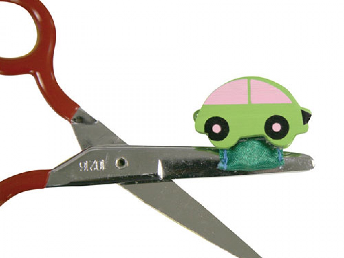 https://www.autism-products.com/wp-content/uploads/Cut-N-Cruise-Magnetic-Car-for-Metal-Scissors-Pack-of-3-1200x900.jpg