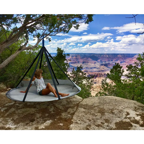 This Flying Saucer Hammock Chair Looks Like The Perfect Place To