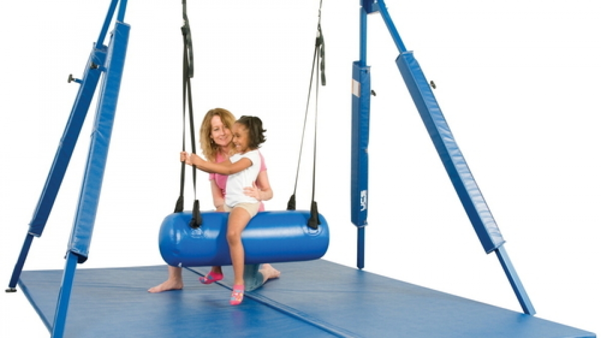 Sensory pod swing outlet with stand